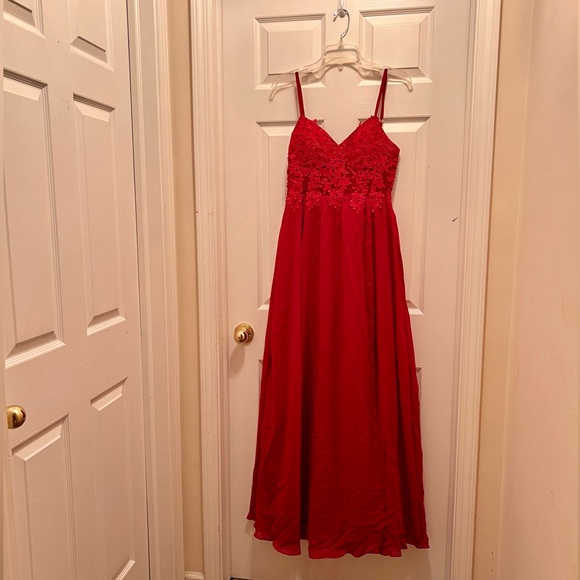 New Prom dress long formal dress wine red corset & lace top chiffon tulle skirt. - Picture 9 of 10